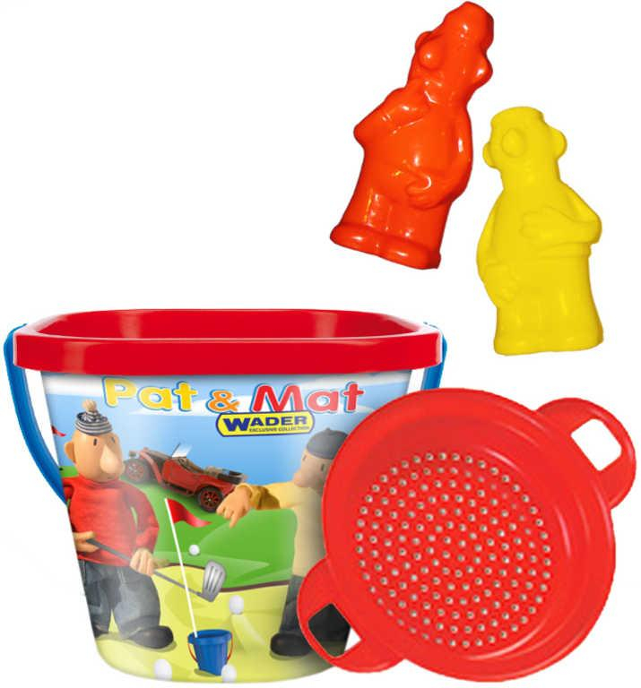 WADER Set plastový na písek kyblík Pat a Mat + sítko a 2 bábovičky